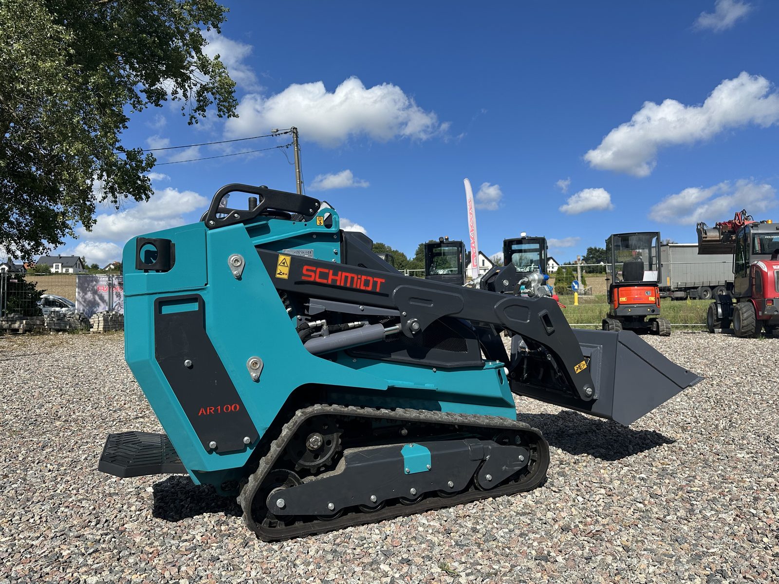 Schmidt AR100 – ładowarka gąsienicowa